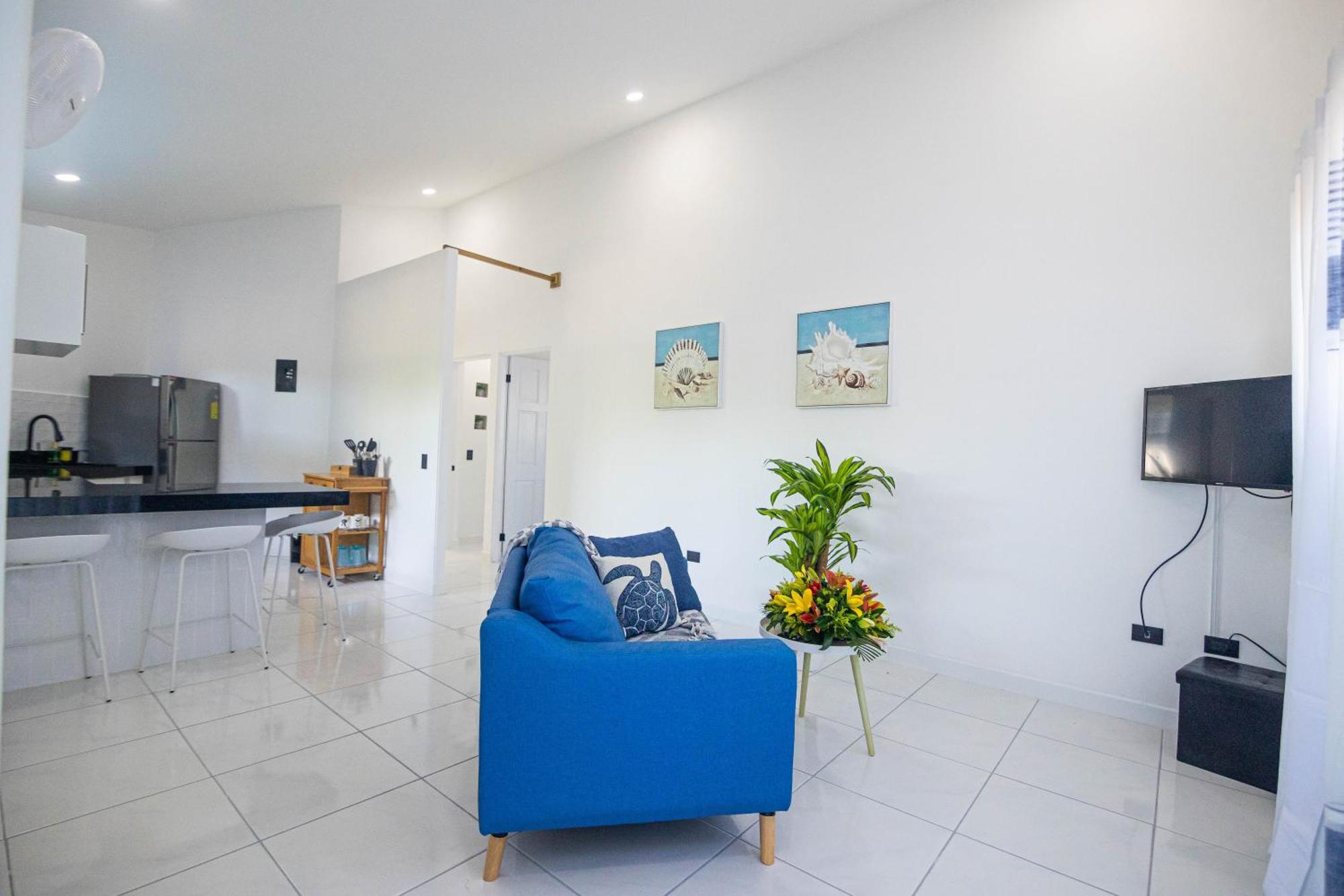 Apartamentos Cristal Quepos Exterior foto