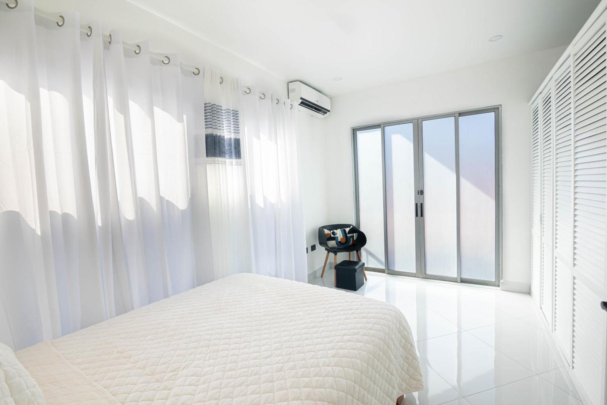 Apartamentos Cristal Quepos Exterior foto